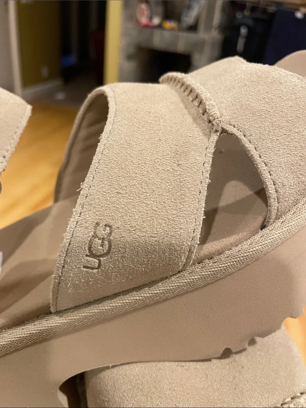 NWT UGG Women’s Tan Platform Sandal with Ankle Strap